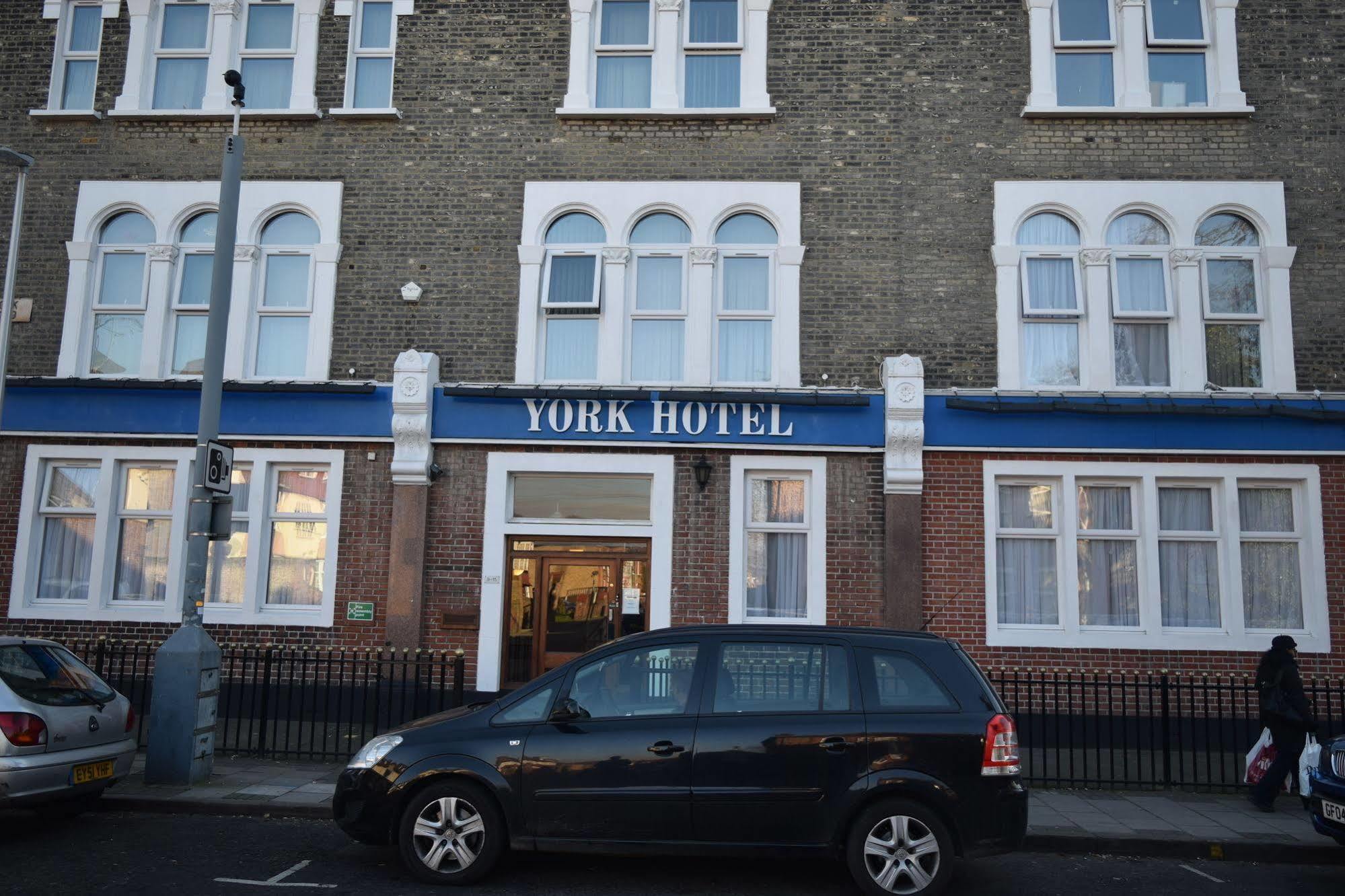 York Hotel Ilford Exterior photo